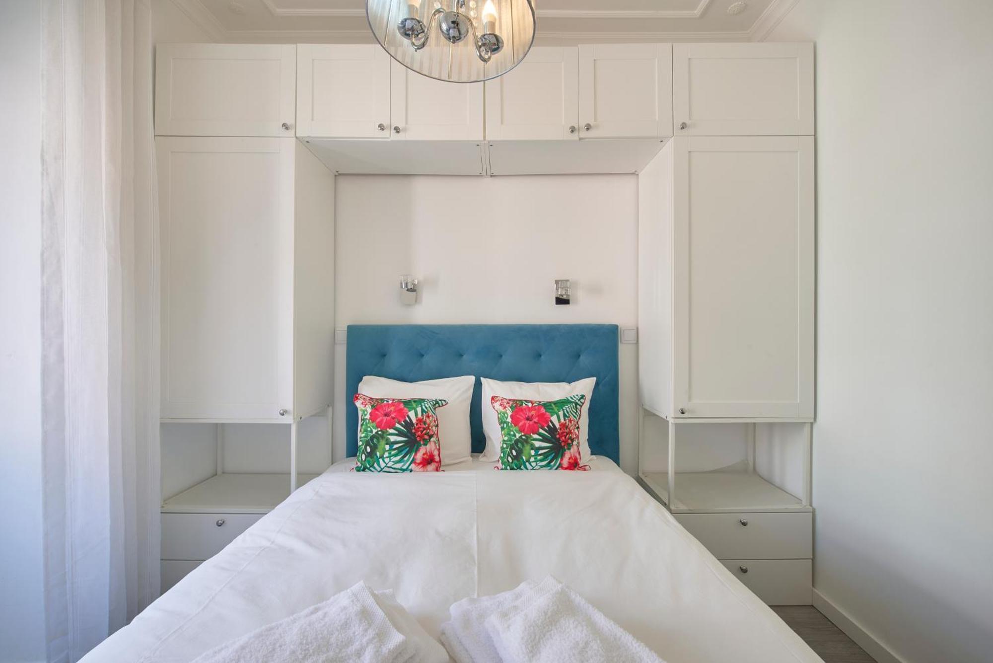 New 3 Bedroom Flat With River On Sight @alameda *