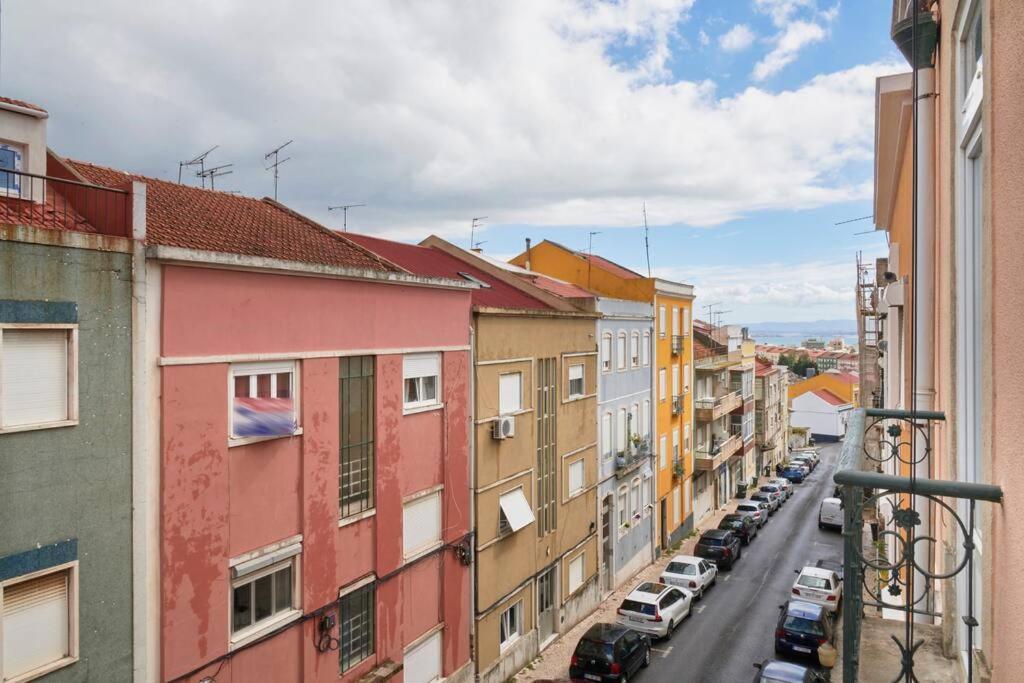 New 3 Bedroom Flat With River On Sight @alameda Lejlighed *